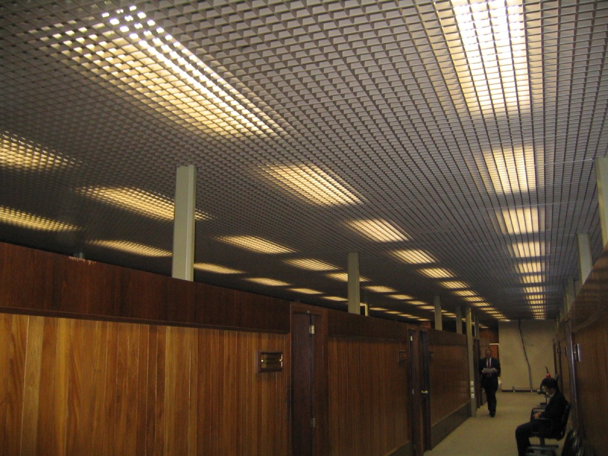 Forro Metálico Colmeia B10 - Refax